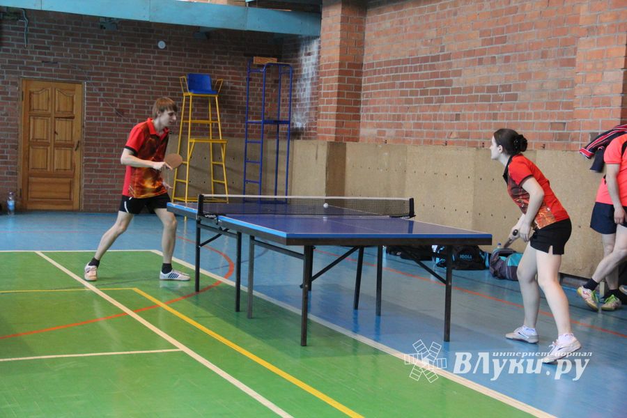 В Великих Луках прошел Кубок области по настольному теннису (ФОТО)