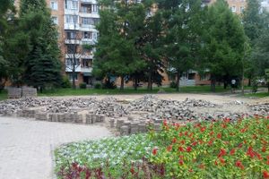 Карцево в Великих Луках мостят (ФОТО)