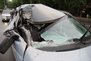 В Великих Луках столкнулись ВАЗ и Газель, есть пострадавшие (ФОТО)