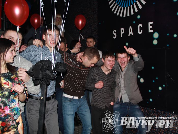 Радиостанция «Европа Плюс Великие Луки» отметила свой 12-й День рождения.