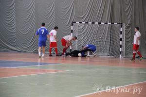 Команда «Статус-Пресс» стала чемпионом г. Великие Луки по мини-футболу (фото)
