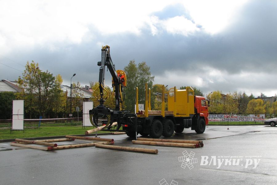 Международный конкурс профессионального мастерства «Лучший оператор гидроманипулятора – 2014»