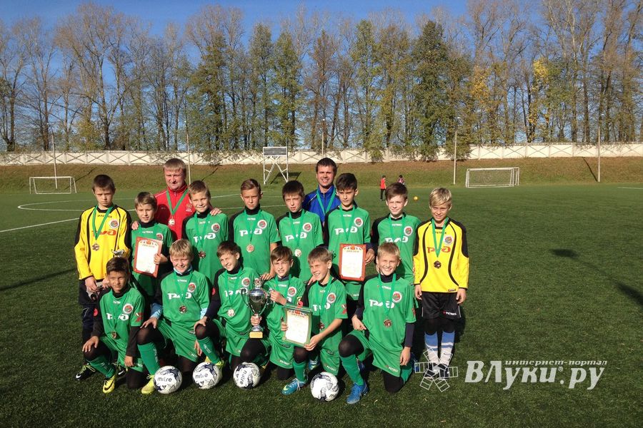 Великолучане завоевали «бронзу» Всероссийского турнира по футболу (фото)