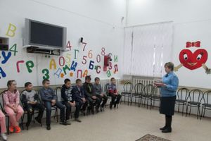 Воспитанники школы-интерната приняли участие в конкурсе детского рисунка, посвященном Дню спасателя (фото)