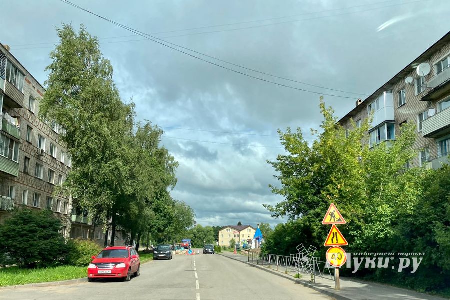 В Великих Луках идёт ремонт теплосетей (ФОТО)