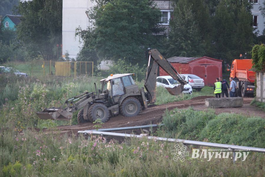 Великолукскую семью спасли из изоляции (ФОТО)