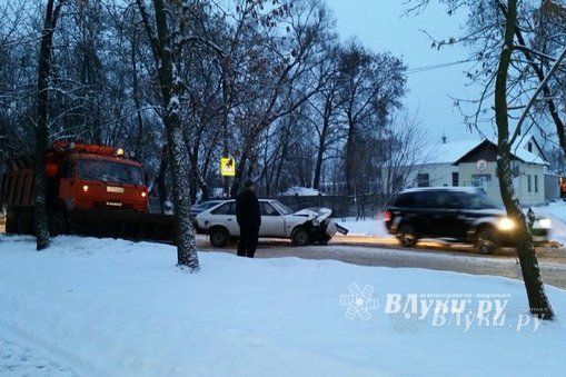 Фотофакт: ДТП на проспекте Гагарина