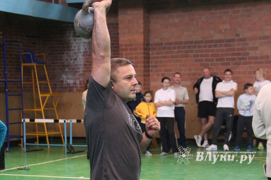 Конкурс «Папа, мама, я - спортивная семья» прошел в Великих Луках (ФОТО)