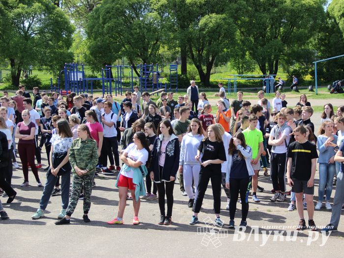 Спецназ «разгромил» на Дятлинке «банду»