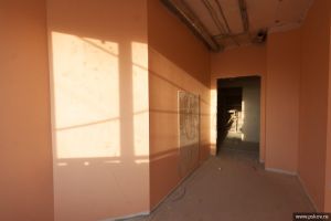 Андрей Турчак посетил строящийся в городе Пскове региональный онкологический центр (фото)