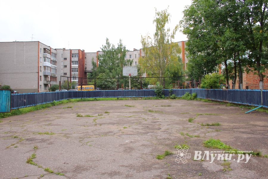 В начале ноября  «NIVEA» реконструирует каток в Великих Луках (ФОТО)