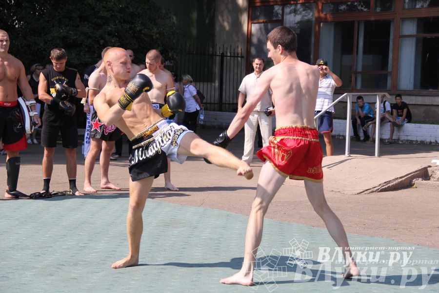 В Великих Луках отметили День физкультурника