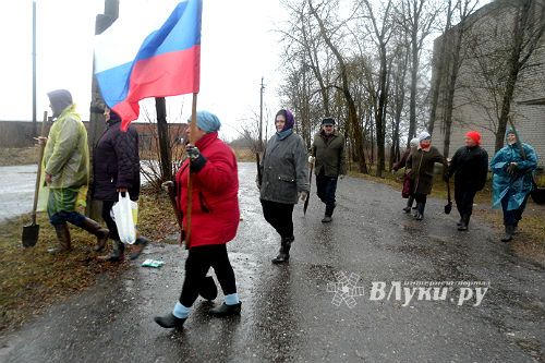 В Великолукском районе прошла акция «В строю победная весна» (фото)