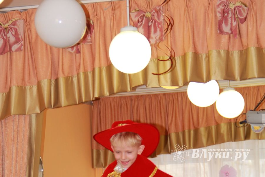 8 марта в саду 26