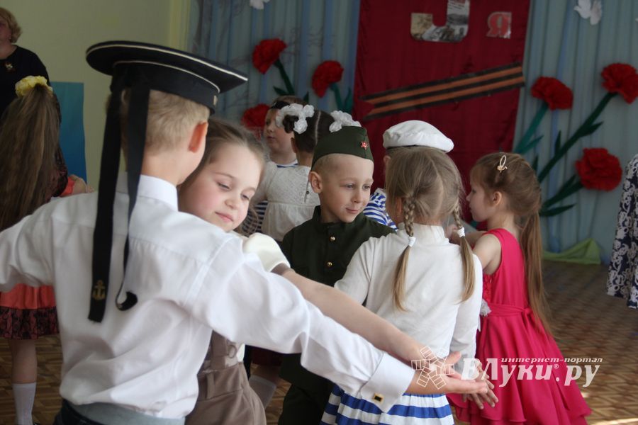 Стихи и песни о Великой Победе исполнили ребята детского сада №1