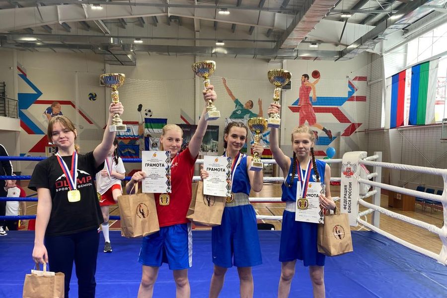 Великолучане привезли золото с Первенства СЗФО по боксу (ФОТО)