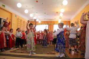 В детских садах Великих Лук отмечают Масленицу (ФОТО)