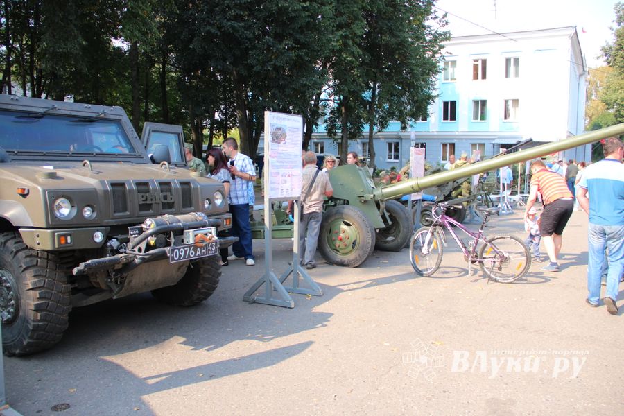 Великие Луки празднуют День города (ФОТО)