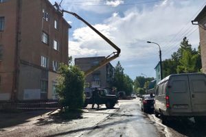 На Первомайской в Великих Луках ведутся ремонтные работы (ФОТО)