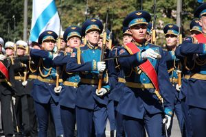 Военный парад в Великих Луках, часть II (ФОТО)