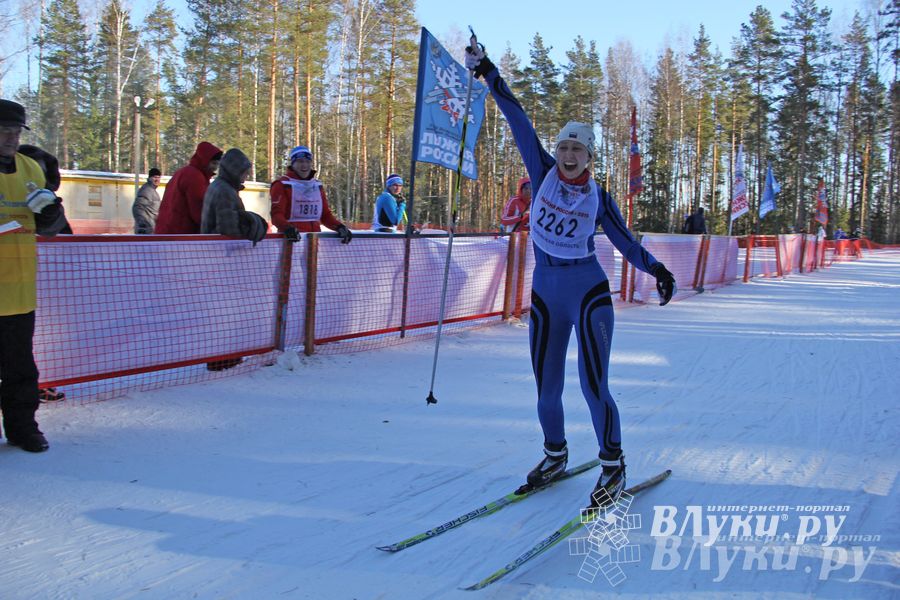 Всероссийская массовая лыжная гонка «Лыжня России 2015» состоялась в Великолукском районе (фото)