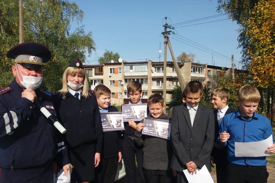 Водителям помогли выбрать кресло для своего ребёнка (ФОТО)