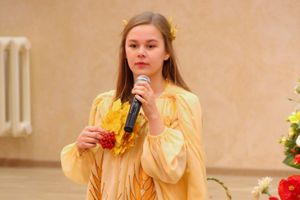 В школу №13 Великих Лук приходила осенняя сказка (ФОТО)