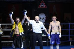 Бой Артура Акавова