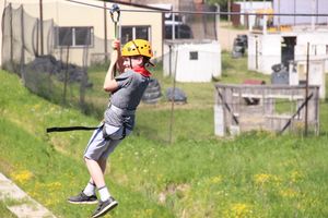 «Экстрим парк» приглашает друзей на троллей (ФОТО)
