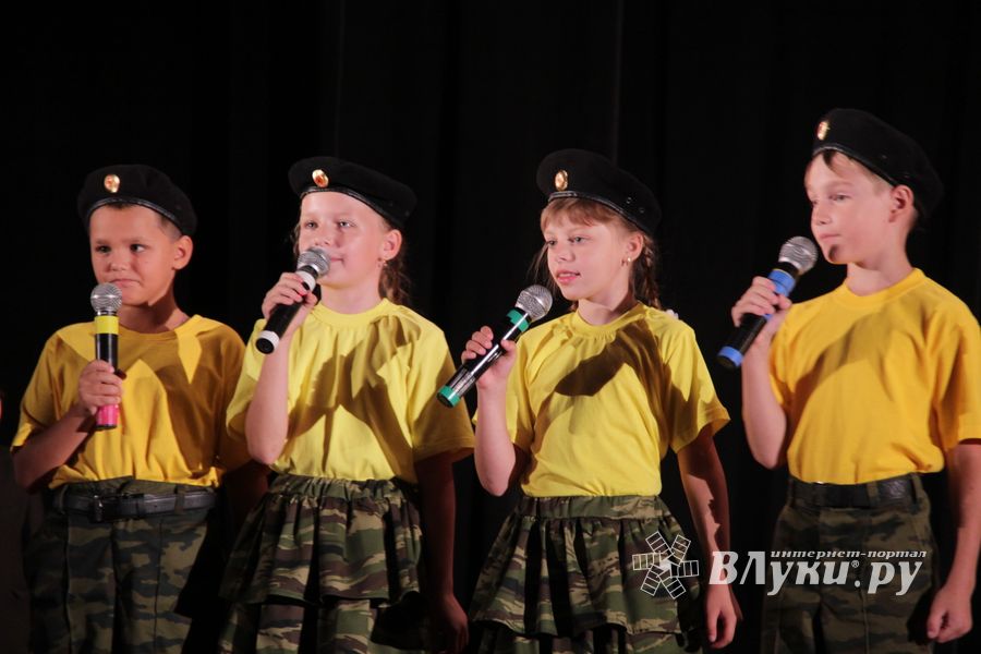 День знаний 10 лицей отметил традиционно (ФОТО)