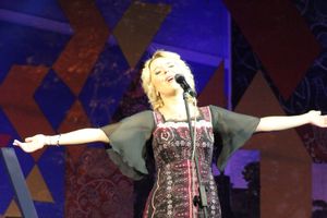 Людмила Чурсина и Пелагея поздравили Великие Луки с 850-летием (ФОТО)