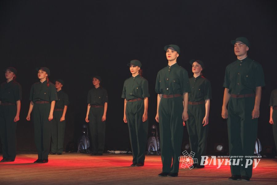 18 мая состоялся юбилейный концерт коллектива мажореток «Золотые погоны» (ФОТО)