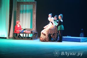 ​В городском ДК им. Ленина состоялась премьера музыкальной сказки «Буратино»