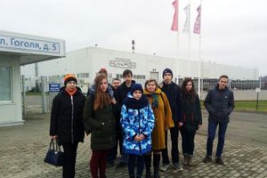 Студенты ВГСХА СПО посетили опытный завод «Микрон» (ФОТО)