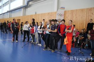 Великолучанка Александра Савенкова стала обладательницей золота на всероссийских соревнованиях по стрельбе из лука (фото)