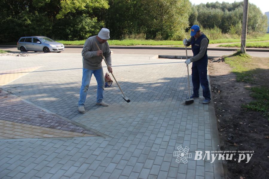 Завершается основная подготовка для установки знака воздухоплаванию (ФОТО)