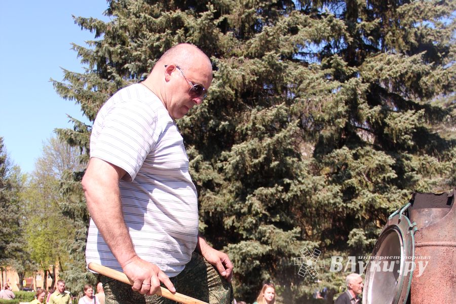 Великолучане отпраздновали День победы (ФОТО)