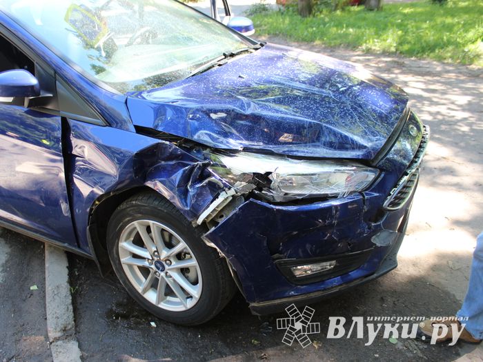 В Великих Луках в ДТП пострадала женщина (ФОТО)