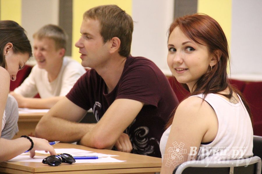 В Великих Луках прошла финальная игра «Что? Где? Когда?» (фото)