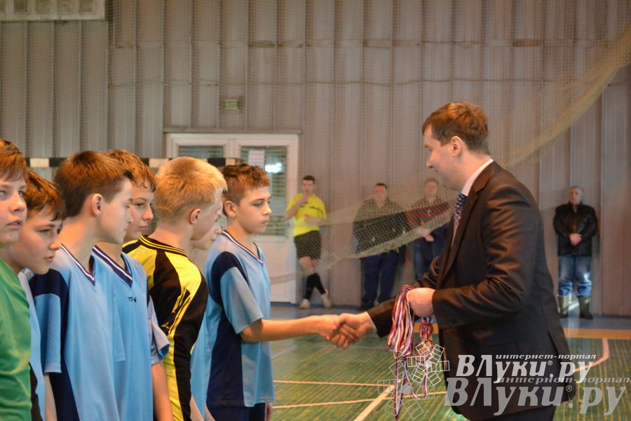 XII Традиционный Международный открытый турнир по мини-футболу среди юношей 2001-2002 г. р.