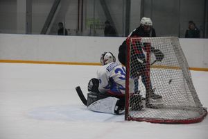 Памятный турнир по хоккею прошел в великолукском «Айсберге» (ФОТО)