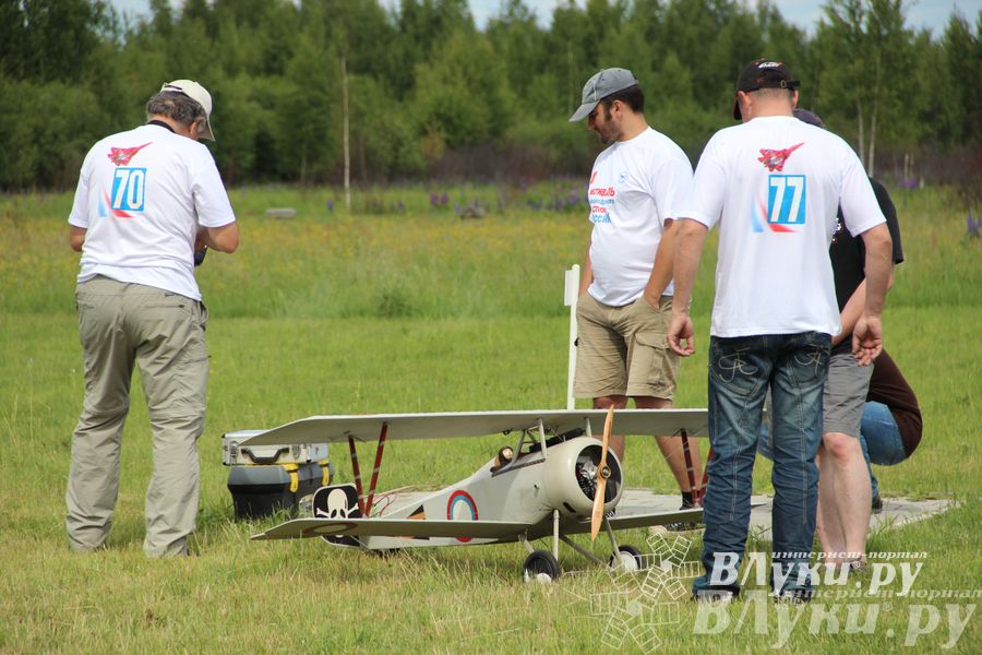 Фестиваль авиамодельного спорта России в Великих Луках