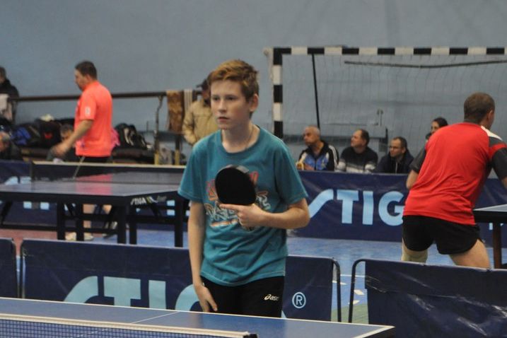 Великолукские спортсмены приняли участие в Чемпионате области по настольному теннису (ФОТО)