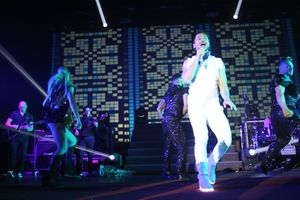 В Великих Луках состоялся концерт Сергея Лазарева