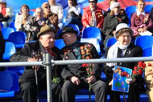 Великие Луки отмечают День Победы