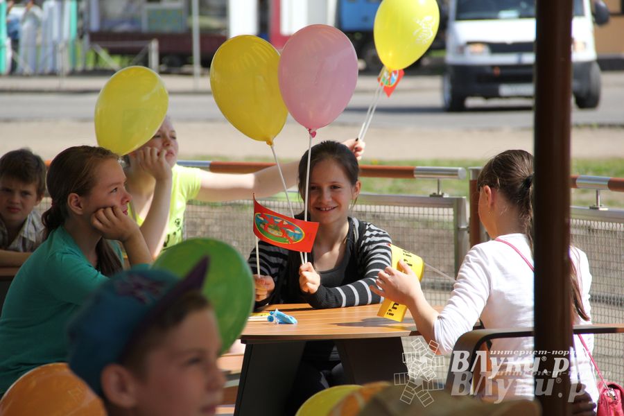 В Великих Луках открылся самый известный в мире общепит (фото)