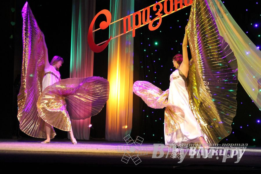 Городской праздничный вечер «Для любимых женщин»