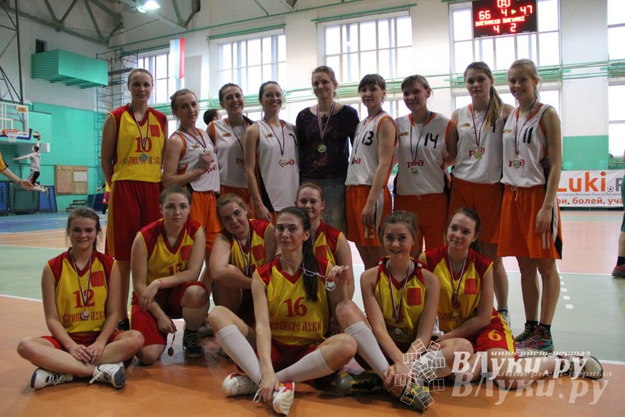 Команды ВЛГАФК стали лучшими на Чемпионате города по баскетболу (фото)