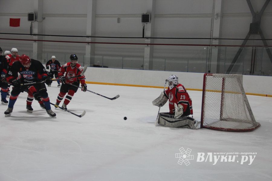 ХК «Экспресс» одержал победу над ХК «Евро-Керамика» в рамках НХЛ (ФОТО)