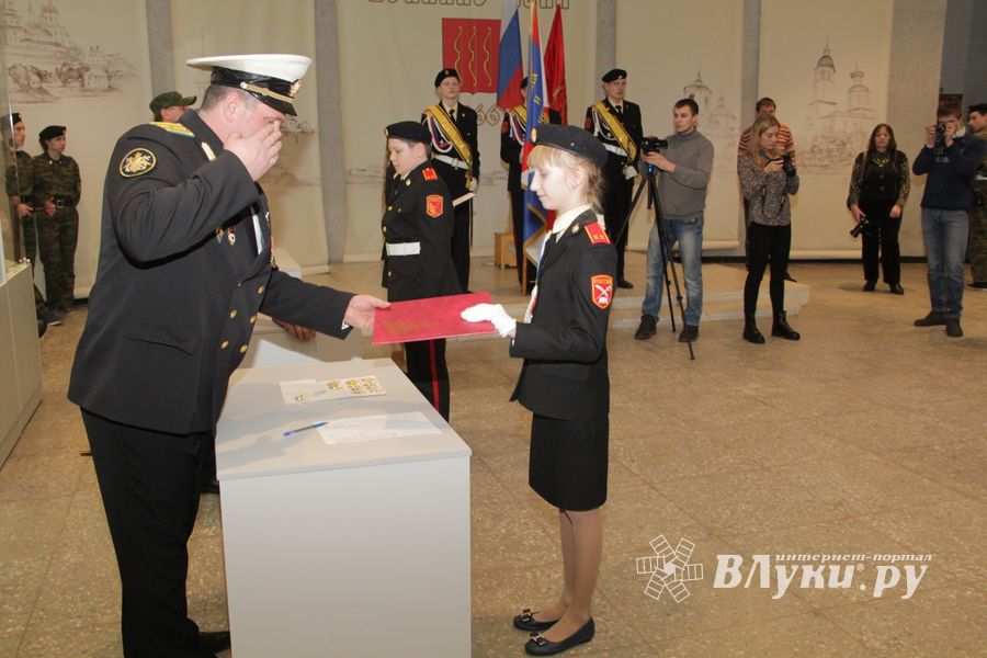 Великолукские кадеты принесли присягу (ФОТО)